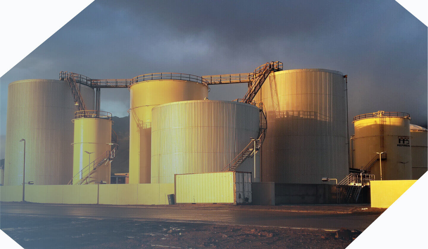 Chemicals & Minerals Oils & Fuels